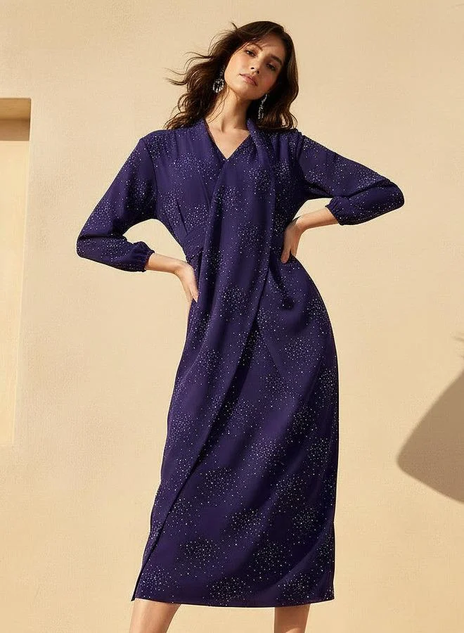 ايكونيك فستان ميدي ملفوف أيقوني بنقش درابيه